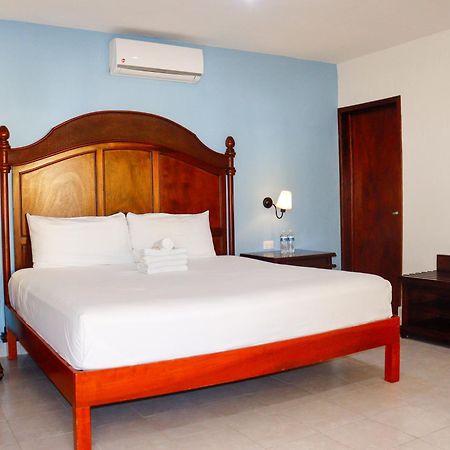Hotel Quinta Исамаль Экстерьер фото